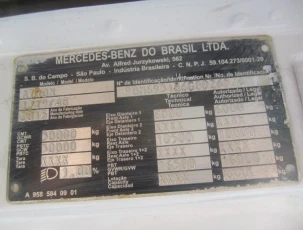 Caminhão Mercedes Bens Atron 1719