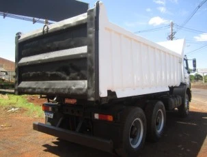 Caminhão Mercedes Benz MB Axor 2831 Caçamba Basculante