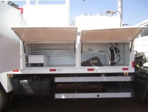 Caminhão Mercedes-Benz 1718 Combio Gascom 