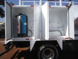 Caminhão Mercedes-Benz 1718 Combio Gascom 