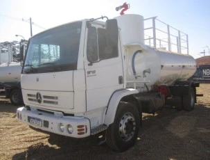 Caminhão Mercedes Bens 1718 Tamque Pipa