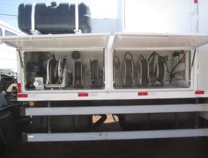 Caminhão Mercedes-Benz 1718 Combio Gascom 