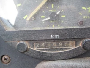 Caminhão Mercedes Bens 2726 LIEBHERR 8M³