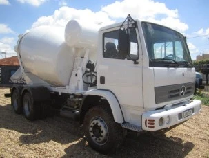 Caminhão Mercedes Bens 2726 Betoneira 8m³