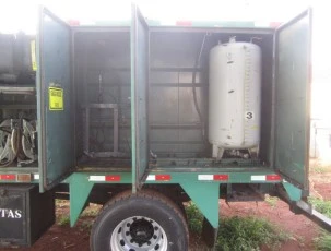 Caminhão Volkswagen Constellation 15-180 Comboio Gascom 6.000L