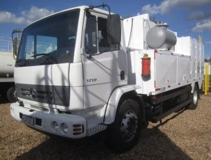 Caminhão Mercedes Bens Atron 1719, Comboio Lubri. Abast.