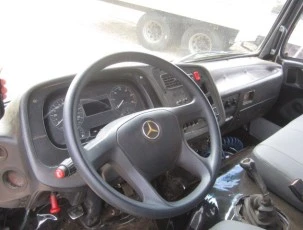 Caminhão Mercedes Bens Atron 2729