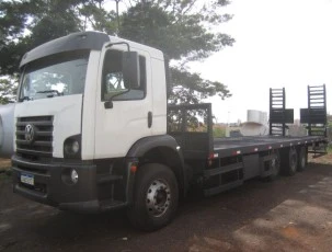 Caminhão Volkswagen 31320 Prancha Carrega Tudo