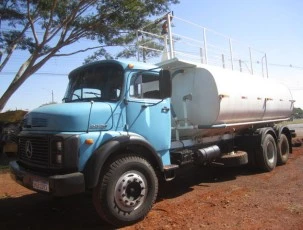 CaminhãoMercedes Bens L 2225 Tanque Pipa Bombeiro