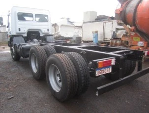 Caminhão Mercedes Benz Atego 2730 Traçado no Chassi
